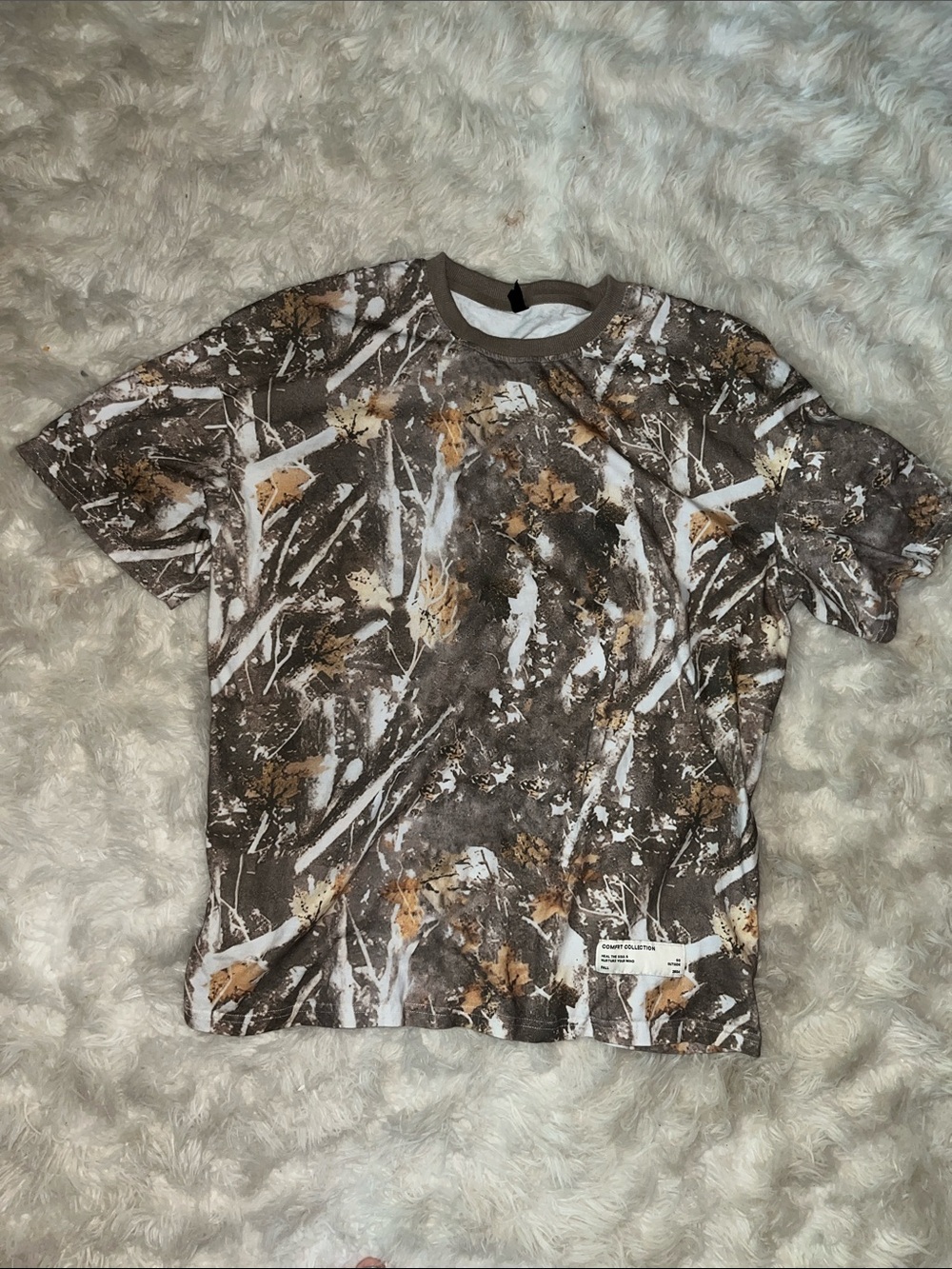 Men's Brown Camo Short-Sleeve Tee - Casual Outdoor Style